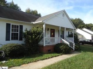 421 Davenport Rd, Simpsonville, SC 29680