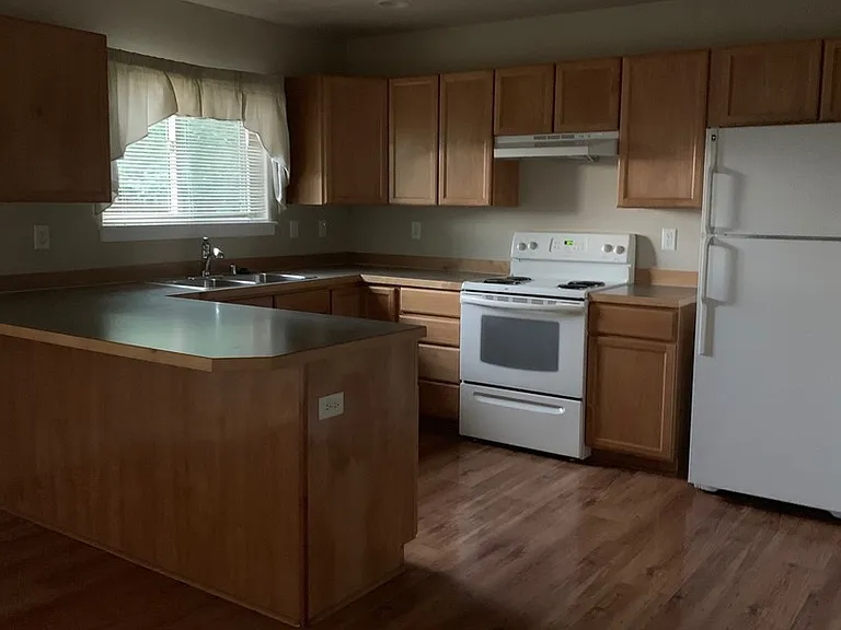 2729 Allison Ct — Photo 17