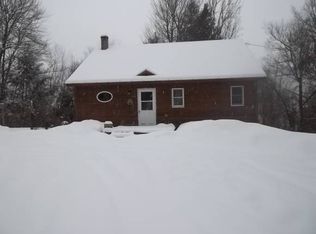 369 S Hill Rd, Stockbridge, VT 05772
