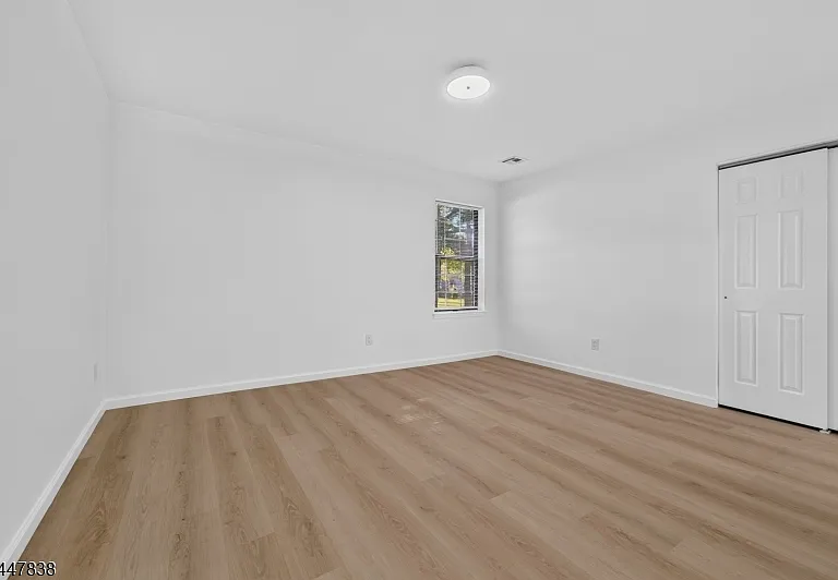 10 Daniel Ct — Photo 12