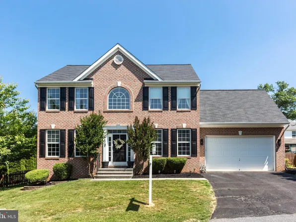 4182 Upper Forde Dr, Hampstead, MD 21074