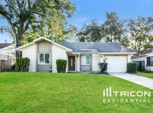 7703 Lakeside Woods Dr, Orlando, FL 32810