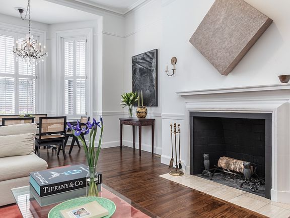 5th image of 180 Marlborough St APT 2
