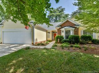 6005 Carriage Oaks Dr, Charlotte, NC 28262