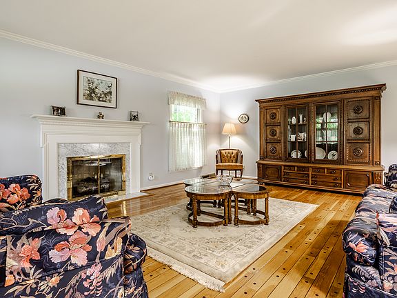 5th image of 1141 Pimbury Ct