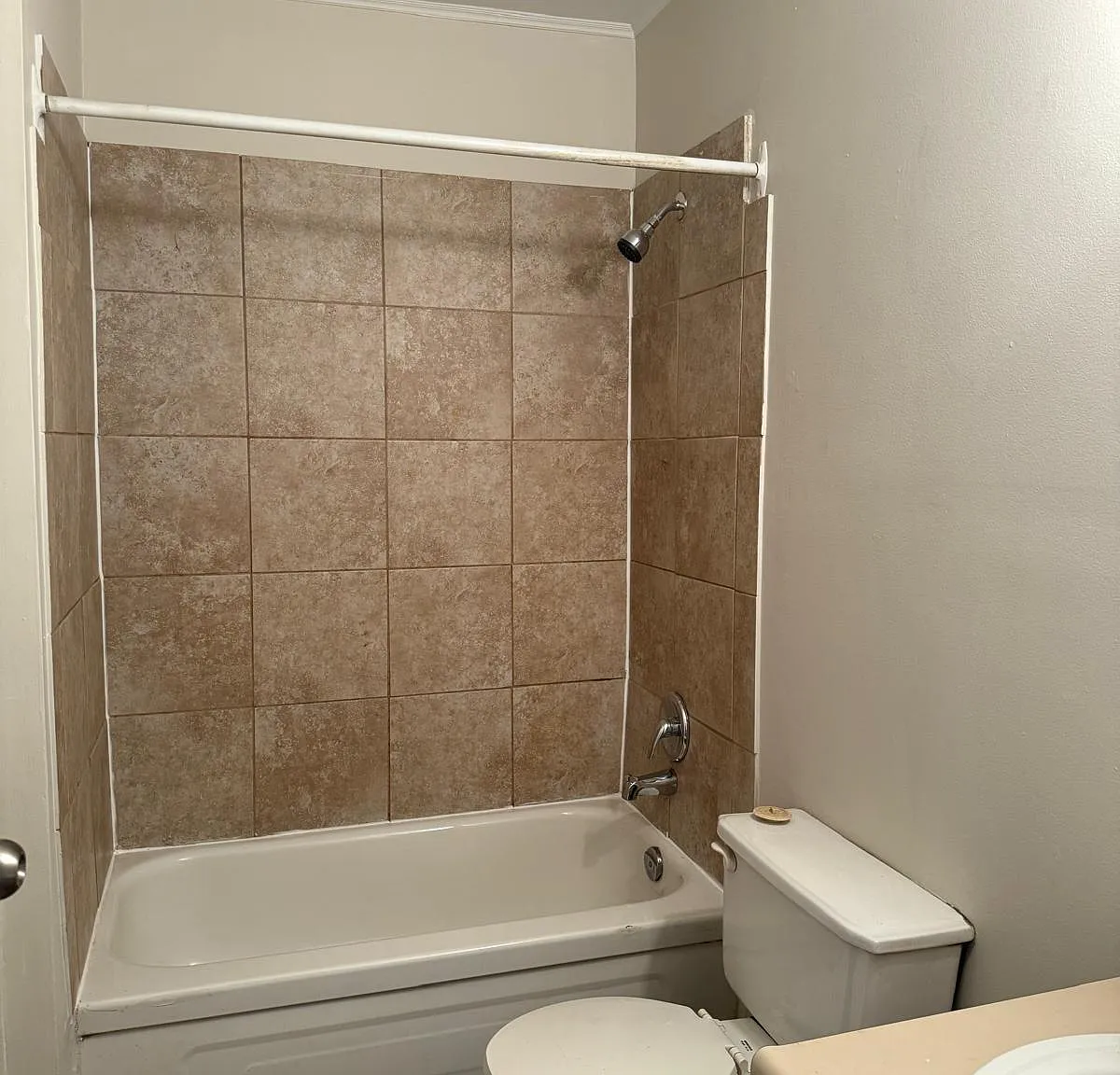 1 bed, $1,195 — Photo 3