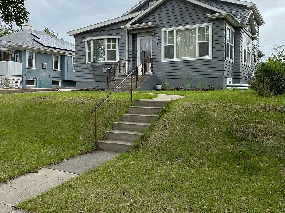 1st image of 2904 2nd Ave N