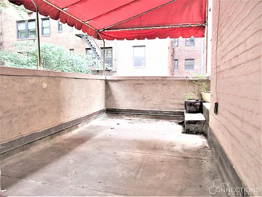 Rented by City Connections Realty | media 17