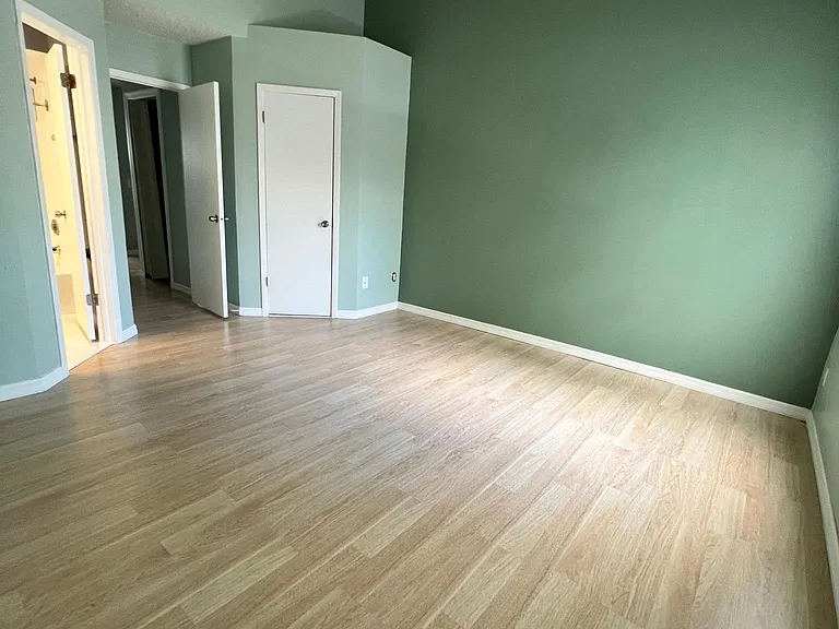 6720 121st Ave #6 — Photo 5