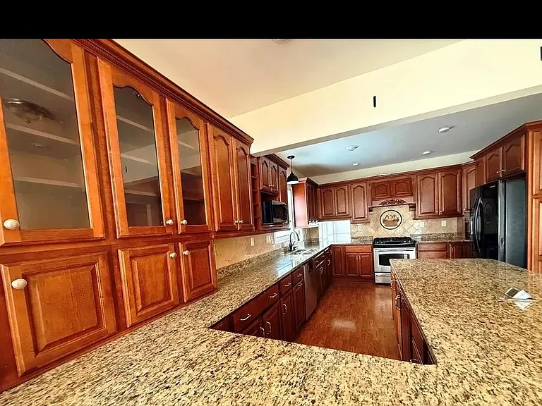 3415 Willis Wharf Rd — Photo 2