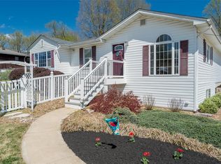3406 Elm St, Saint Charles, MO 63301