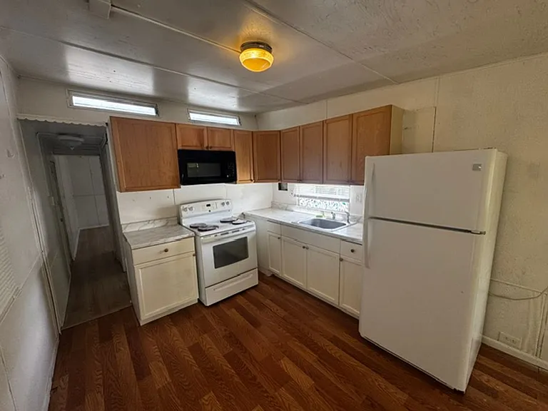 7115 Lofty Dr — Photo 3