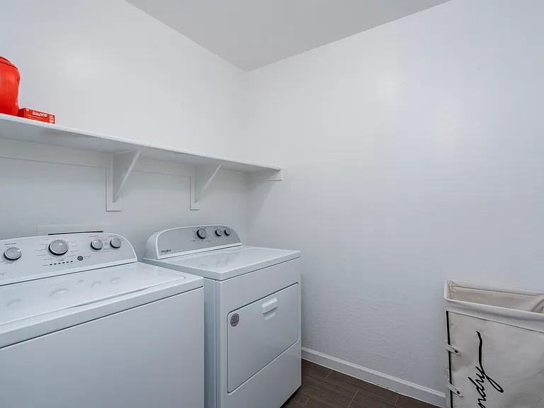 1640 N Cameron St #1640 — Photo 17