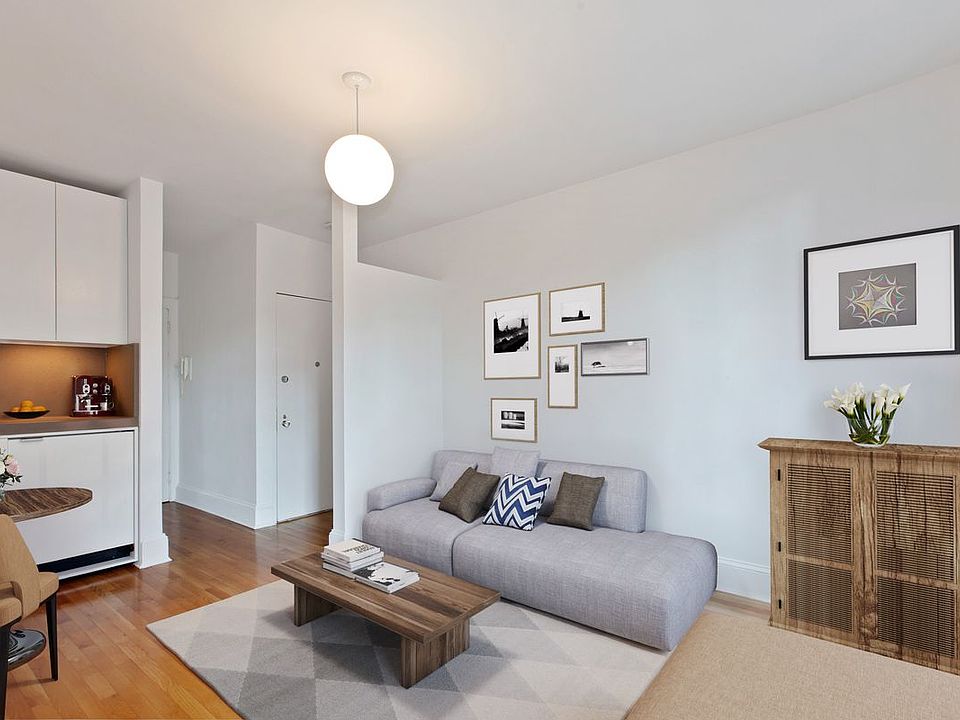 1st image of 354 W 12th St APT 3D