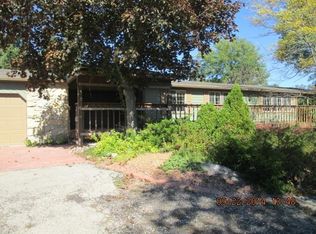 1986 Manhattan Dr, Verona, WI 53593