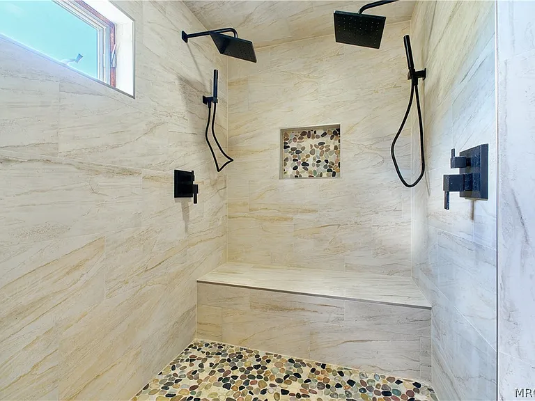 509 Wallace Ln — Photo 44