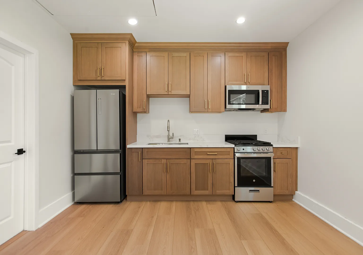 1 bed, 576 sqft, $2,650 — Photo 1