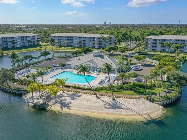 16635 Lake Circle Dr APT 613, Fort Myers, FL 33908