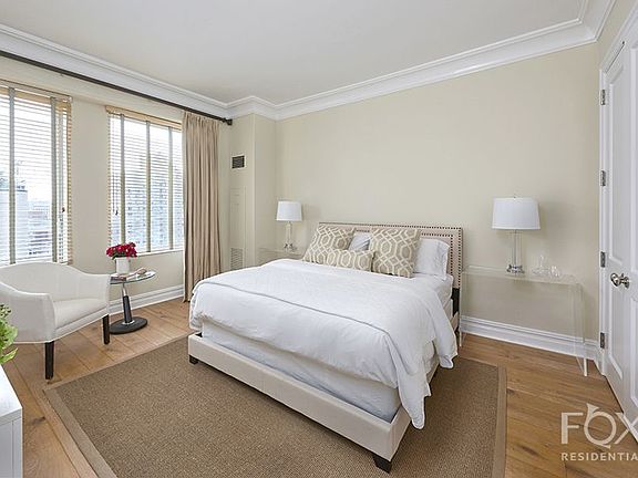 4th image of 181 E 65th St APT 18C