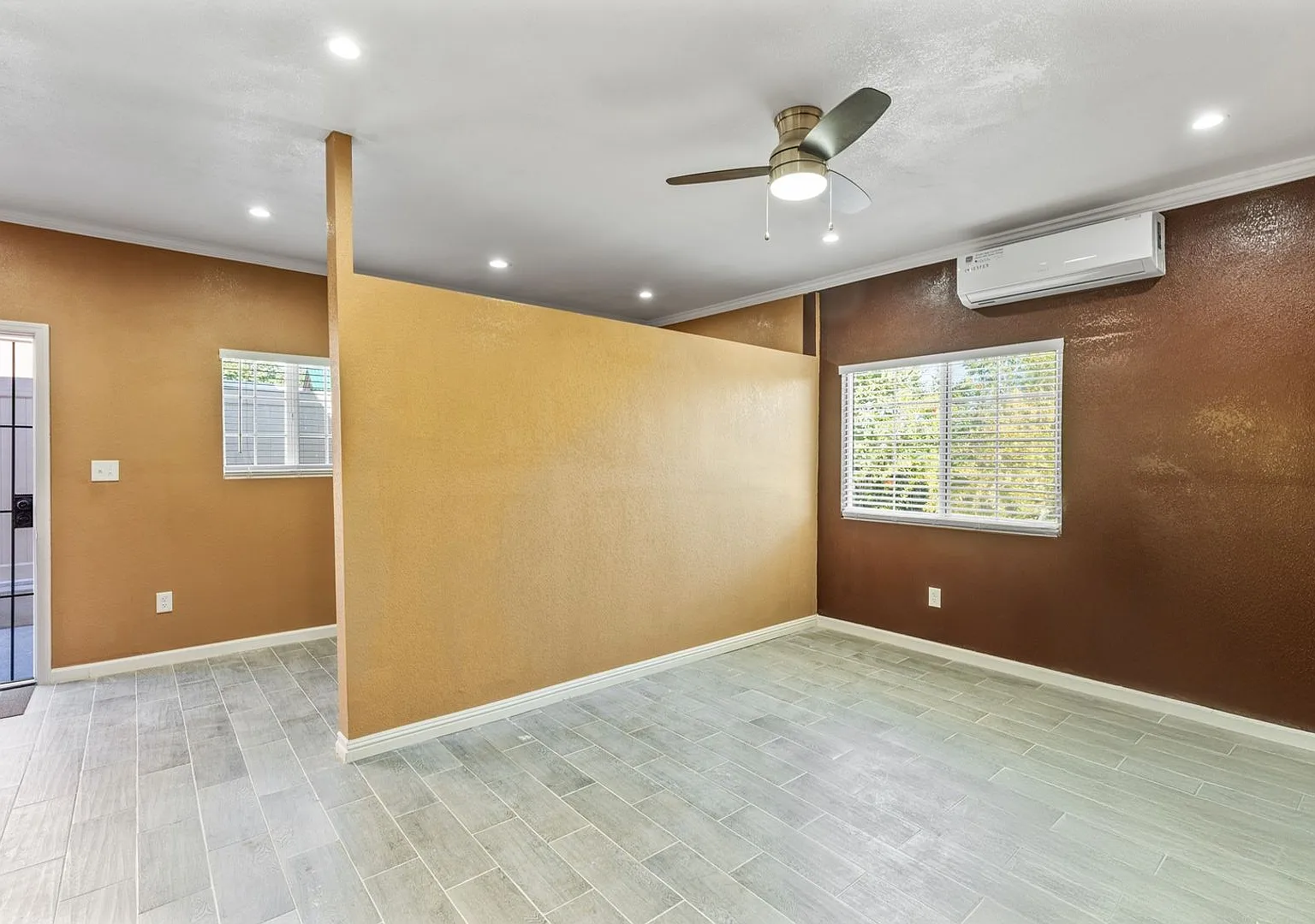 Charming 1BR House in Riverside — Photo 1