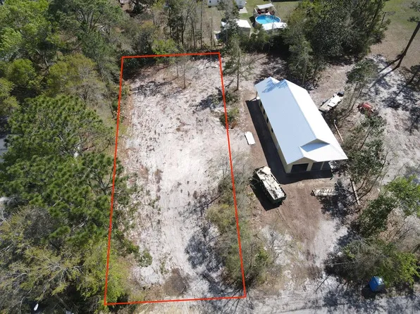 906 16th St, Pt Saint Joe, FL 32456