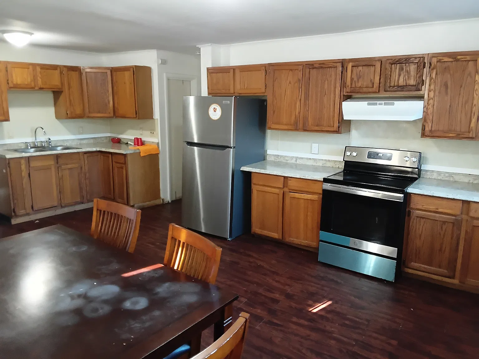 3 bed, 2.5 bath, 1092 sqft, $1,800 — Photo 2