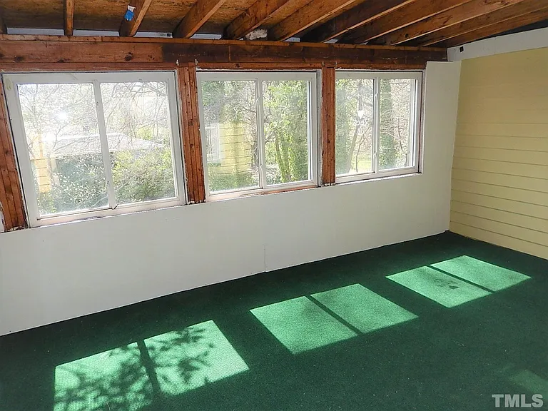1015 Oberlin Rd — Photo 19