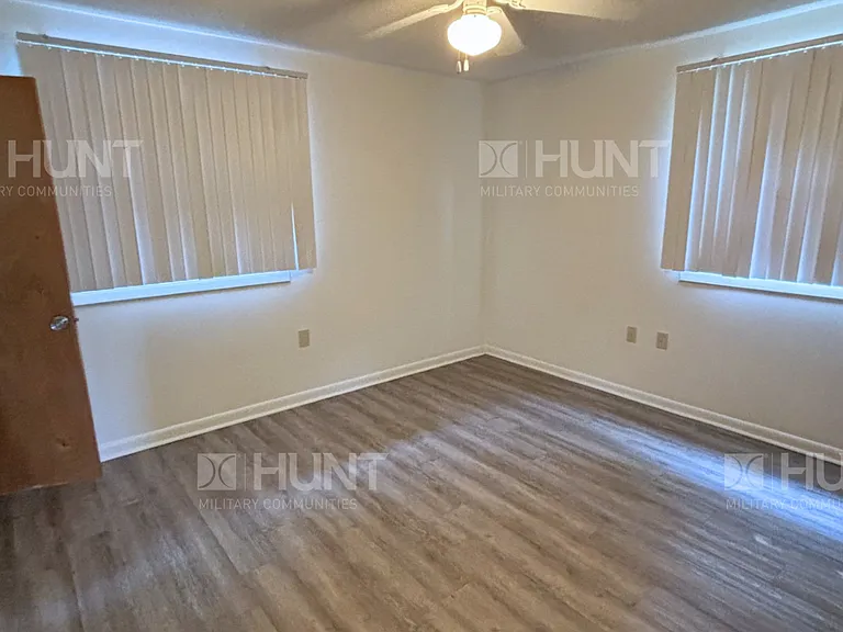 574 Elderberry Dr — Photo 3