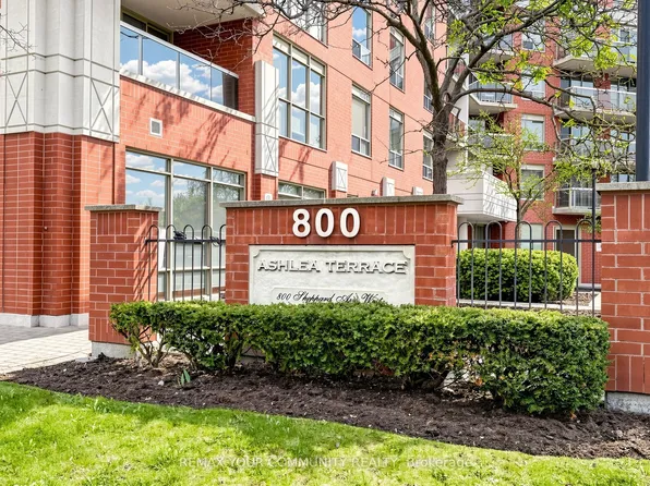 800 Sheppard Ave W #506, Toronto, ON M3H 6B4