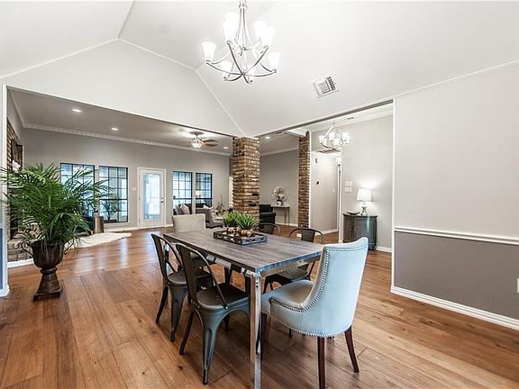 5th image of 1204 Oak Bend Ln