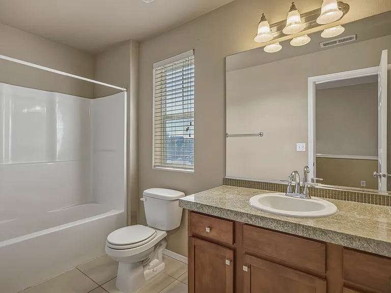 4006 W 21st Ave — Photo 13