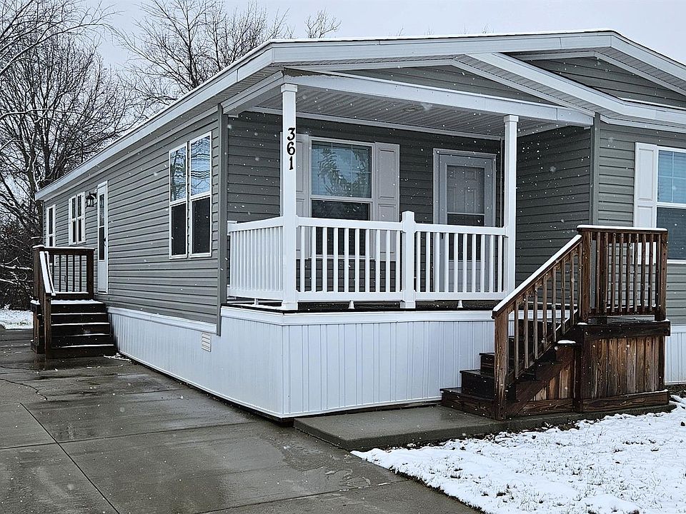 1st image of 361 Horseshoe Ct