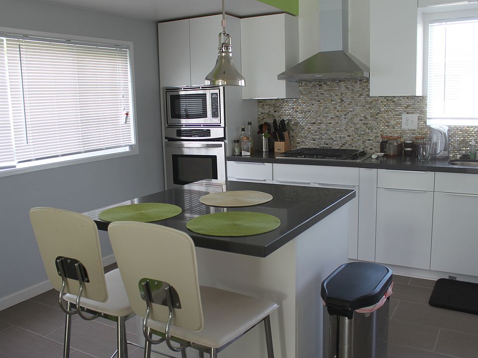 Kitchen, Quartz Counter Tops