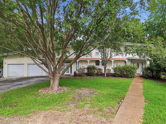 2nd image of 6518 Mauna Loa Ct