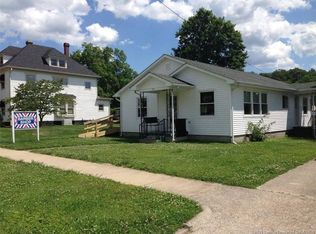 341 E Chestnut St, Corydon, IN 47112