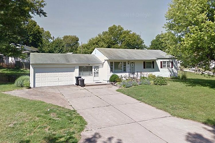 1st image of 10105 Pickwick Dr