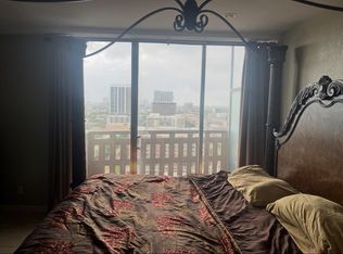 2016 Main St APT 1708, Houston, TX 77002