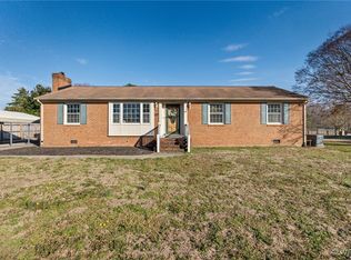 2309 Grassy Knoll Ln, North Chesterfield, VA 23236