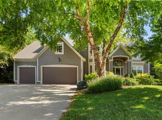 22404 W 58th Ter, Shawnee, KS 66226