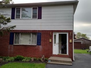 53 Strasbourg Dr, Buffalo, NY 14227