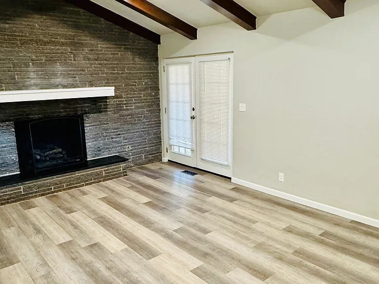 1911 Westbrooke Ter — Photo 23