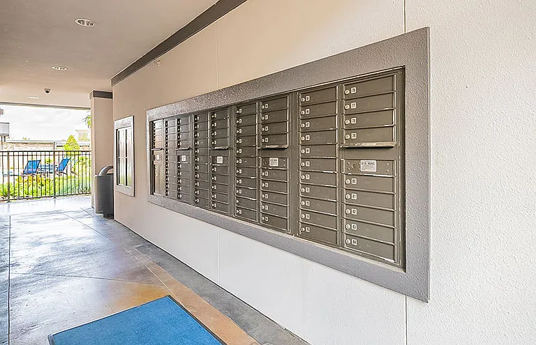 The Residences at Pearland Town Center Apartments — Photo 20