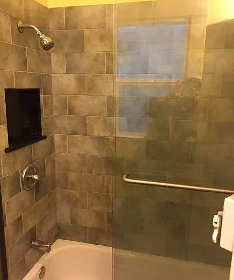 932 N Park Ave — Photo 14
