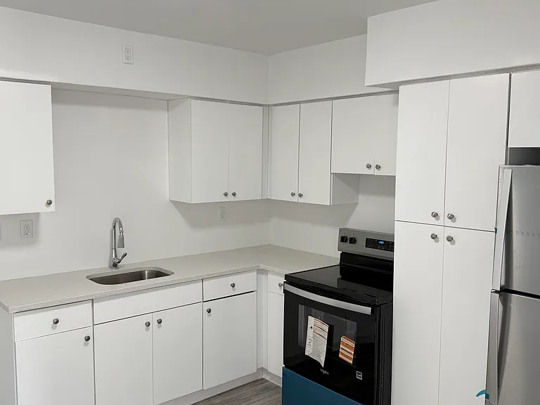 1063 NW 108th Ter — Photo 9