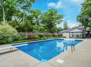 1333 Boston Avenue, Bay Shore, NY 11706