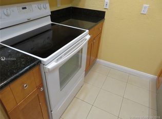 851 80th St APT 4, Miami Beach, FL 33141