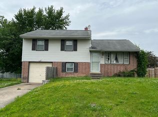 24 Judy Ln, Harrisburg, PA 17112