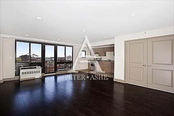 Rented by Peter Ashe | media 20