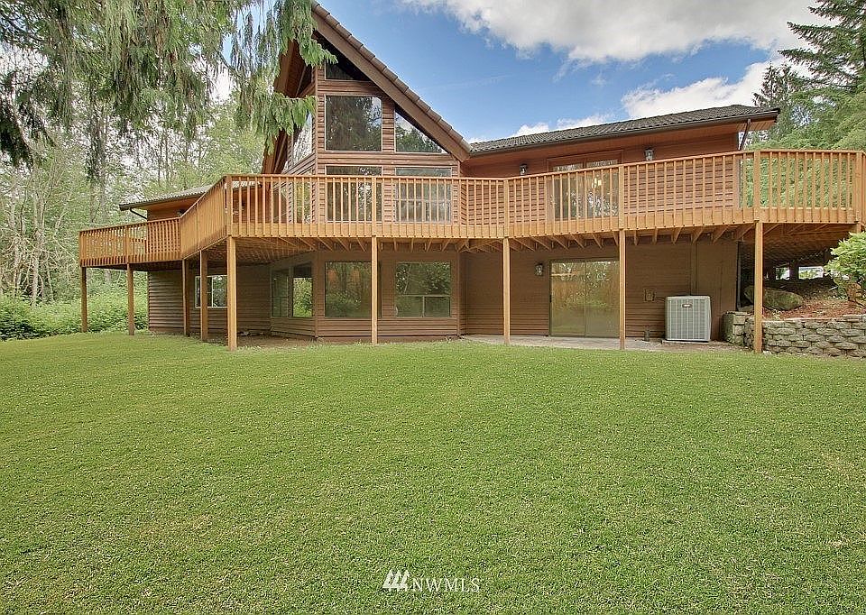 2nd image of 29507 Orting Kapowsin Hwy E