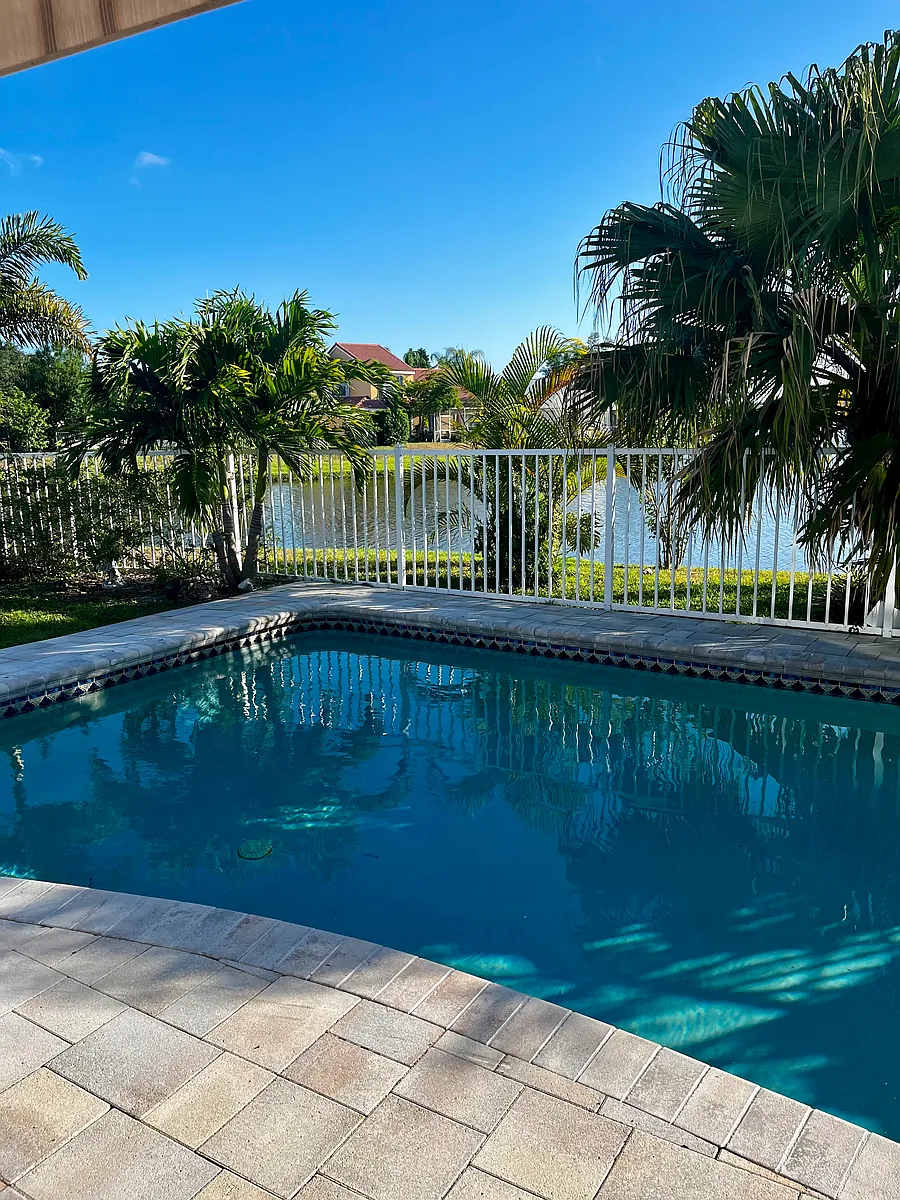 Building Photo - 9590 Islamorada Ter
